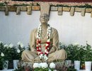 Meditativní socha Sri Chinmoye